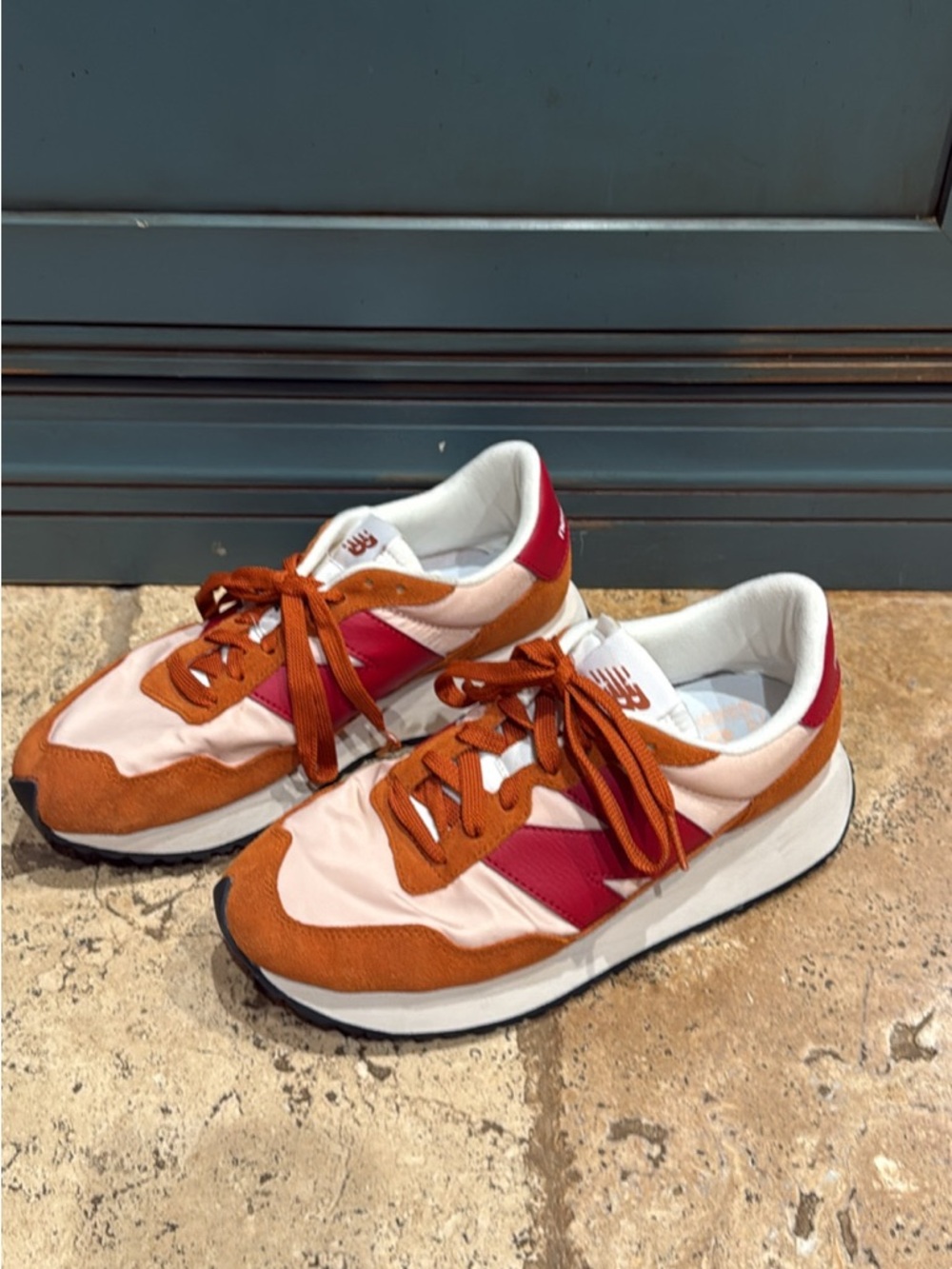 New Balance 237 Sneakers